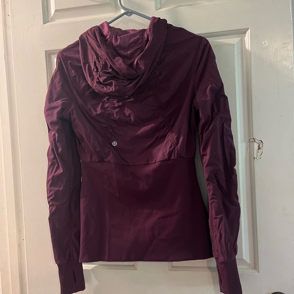 Lululemon Athletica Purple Utility Jacket with Ruched Sleeves - Picture 2 of 2